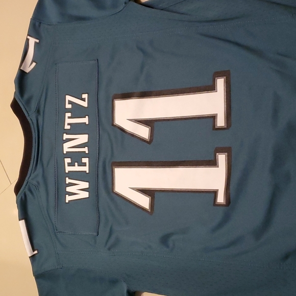 Philadelphia Eagles Wentz Jersey - Picture 2 of 11